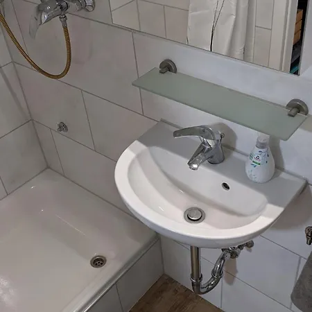 Chilliges Ein-raum-apartment In Neustadt Bremen